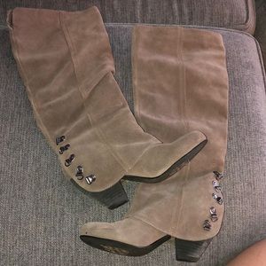 Suede taupe brown boots